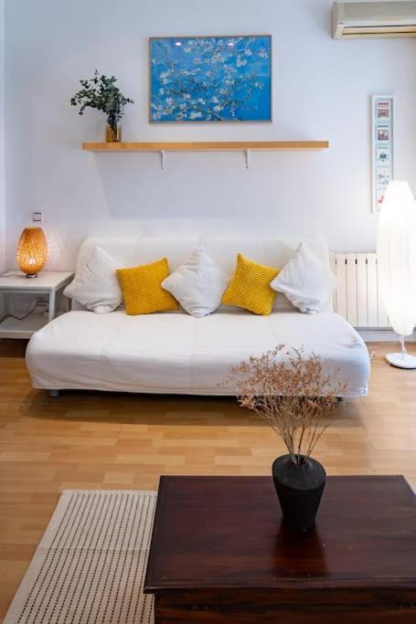 Beautiful In Malasana For 3 Pax - Ferrer Madri